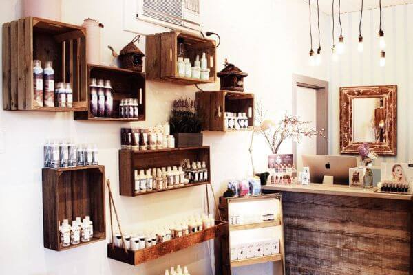 طراحی دکوراسیون آرایشگاه زنانه
