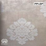 طرح داماسک نقره ای با پس زمینه تیره