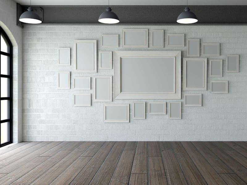 کاغذ دیواری داخل قاب گچبری