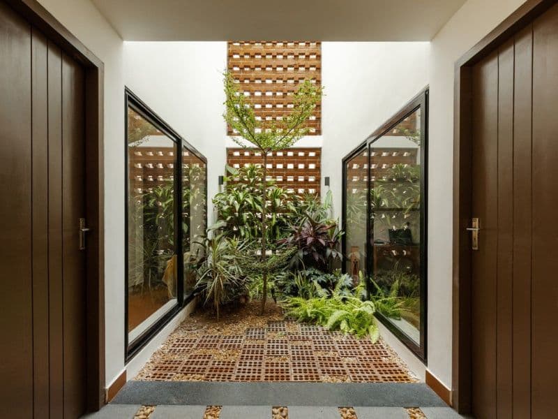 دیزاین دیوار حیاط
