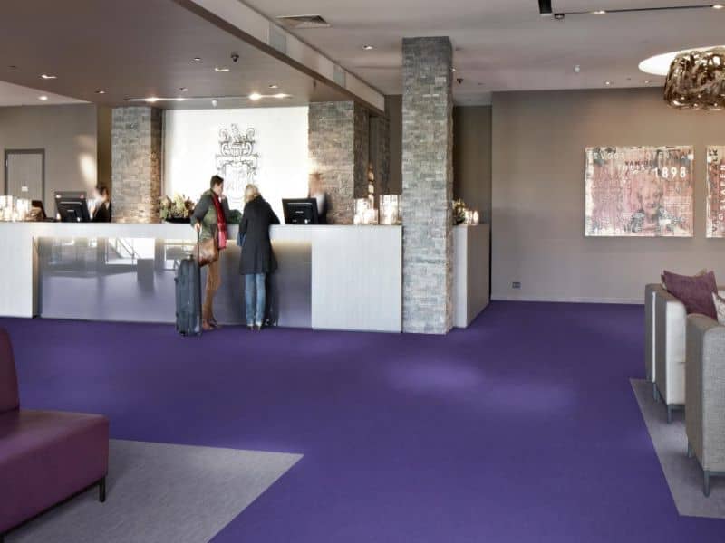 راهنمای خرید موکت اداری با بودجه مناسب