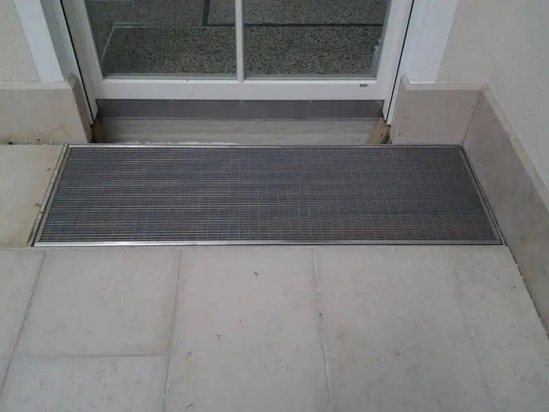 نکات نصب و نگهداری پادری آلومینیومی